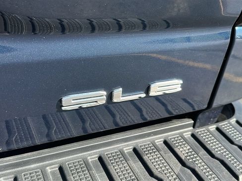 Used 2023 GMC Sierra 1500 SLE w/ Preferred Package AWD/4WD image 12