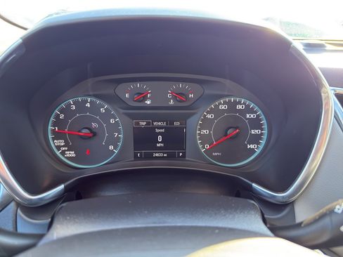 Used 2023 Chevrolet Equinox LS w/ Driver Confidence II Package image 17