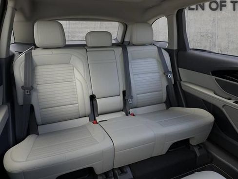 New 2026 Lincoln Nautilus Reserve w/ Jet Appearance Package AWD/4WD image 11