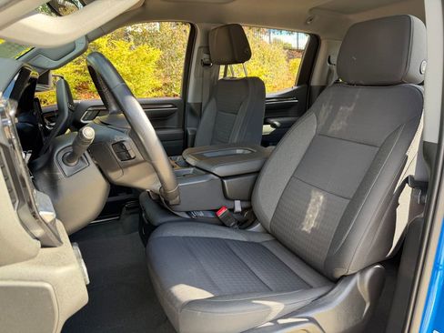 Used 2022 Chevrolet Silverado 1500 LT w/ Protection Package image 14