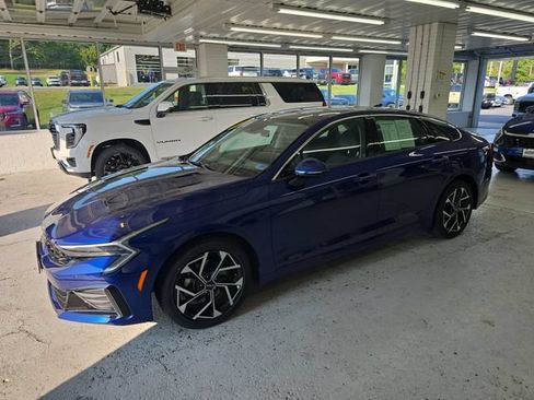 Certified 2025 Kia K5 EX FWD image 2