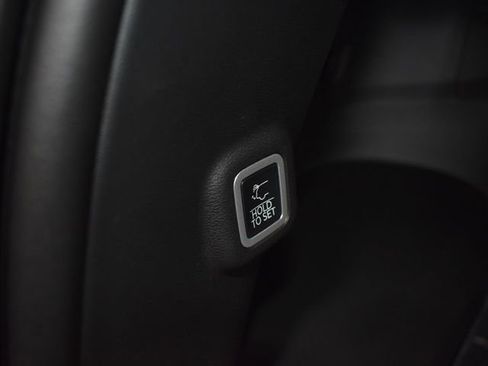 New 2026 Jeep Cherokee Limited image 37