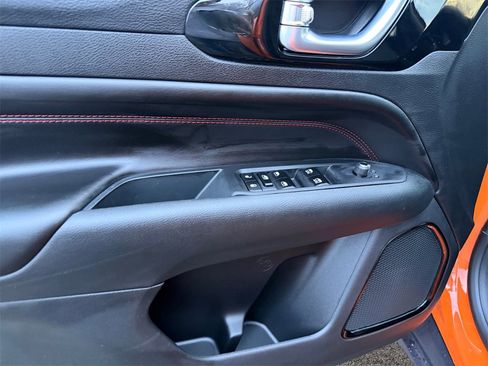 New 2026 Jeep Compass Trailhawk w/ Trailer Tow Group image 16