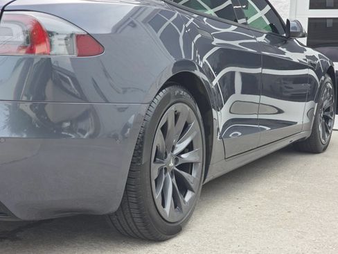 Used 2020 Tesla Model S Long Range Plus AWD/4WD image 40