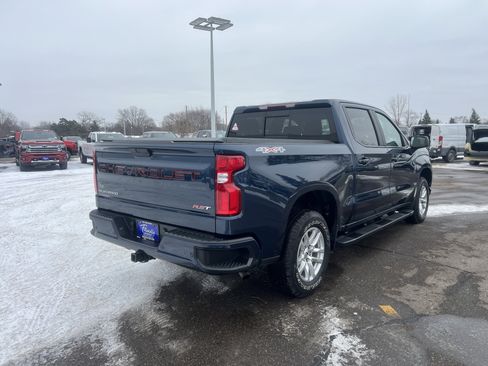 Certified 2021 Chevrolet Silverado 1500 RST w/ Convenience Package II image 9