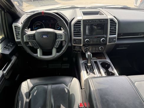 Used 2017 Ford F150 Platinum w/ Equipment Group 701A Luxury image 14