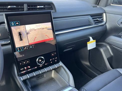 New 2026 GMC Terrain Elevation w/ Elevation Premium Package image 29