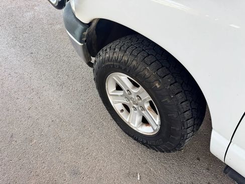 Used 2008 Dodge Ram 1500 Truck ST RWD image 32
