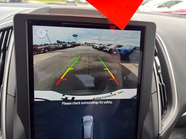 Used 2021 Ford Edge ST-Line w/ Class II Trailer Tow Package AWD/4WD image 33