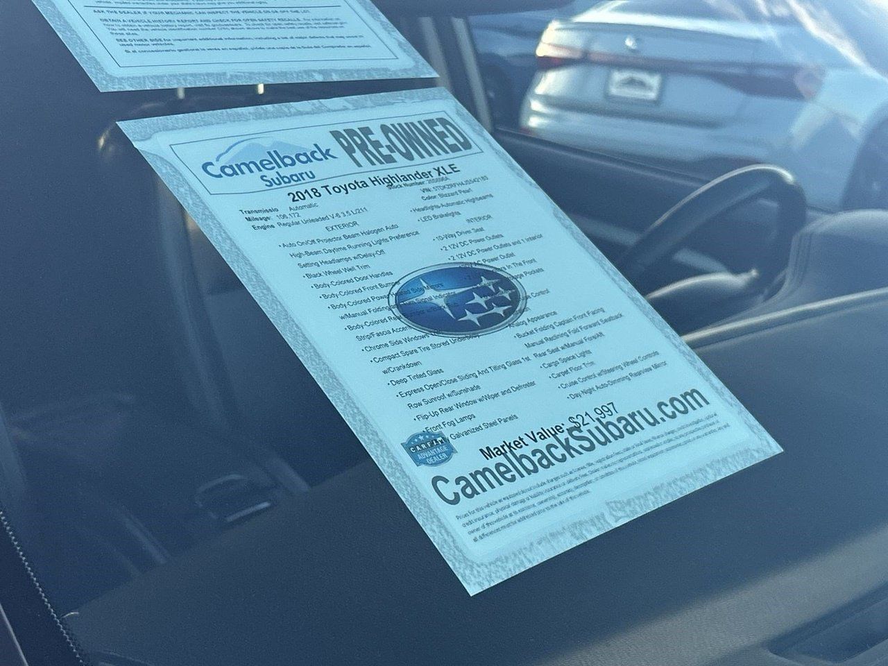 Used 2018 Toyota Highlander XLE FWD image 6