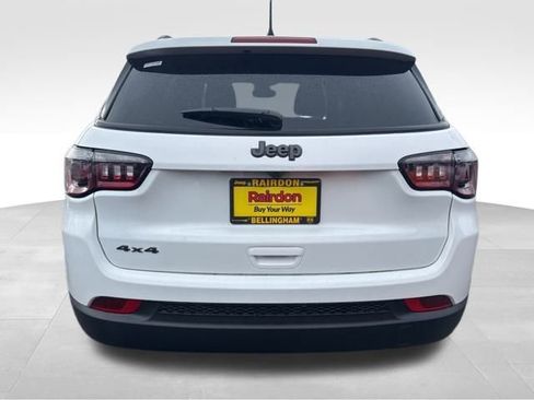 New 2026 Jeep Compass Latitude image 6
