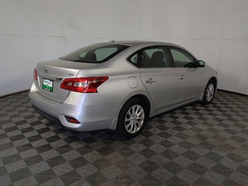 Used 2019 Nissan Sentra SV FWD image 10