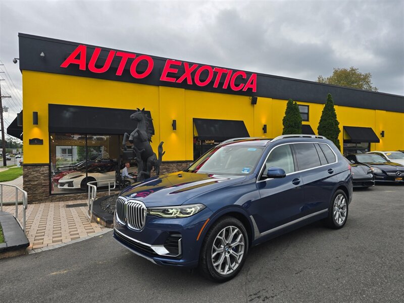 Used 2021 BMW X7 xDrive40i w/ Premium Package AWD/4WD image 1
