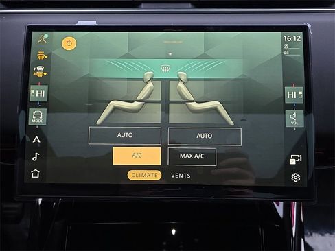 New 2026 Land Rover Range Rover Sport SE image 24