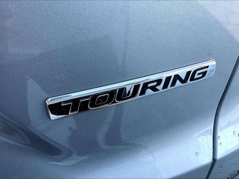 Used 2017 Honda CR-V Touring image 24