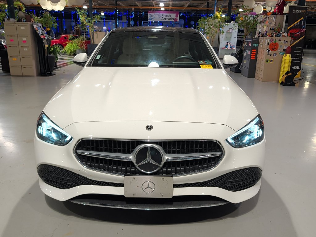 Used 2024 Mercedes-Benz C 300 4MATIC Sedan image 11