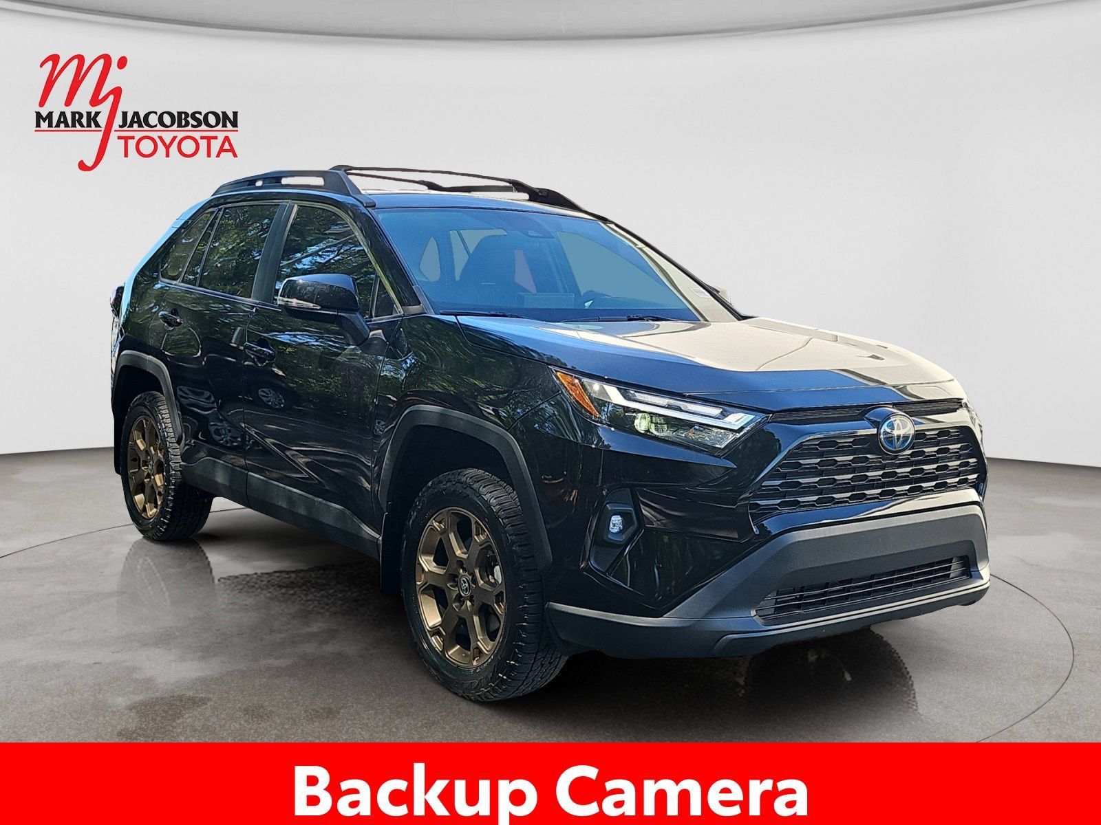 Used 2024 Toyota RAV4 AWD Hybrid image 5