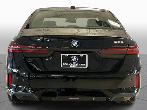 New 2026 BMW 530i w/ M Sport Package image 4