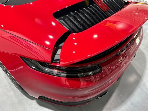Used 2020 Porsche 911 Carrera S w/ Sport Package RWD image 33