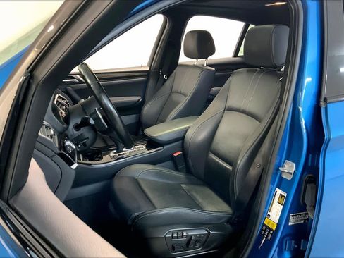 Used 2017 BMW X4 M40i image 8
