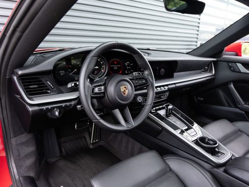Used 2024 Porsche 911 Carrera S w/ Sport Package RWD image 4