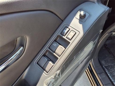 New 2025 Nissan Frontier SV w/ Tow Package image 13