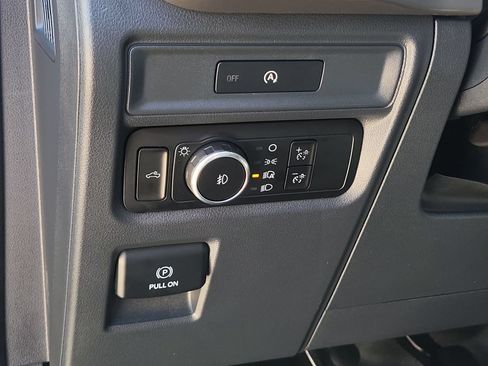 Used 2025 Ford F150 XL w/ Equipment Group 103A High AWD/4WD image 17