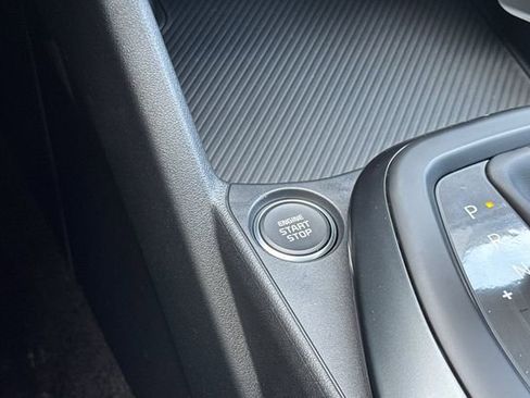 New 2026 Kia K4 LXS image 25