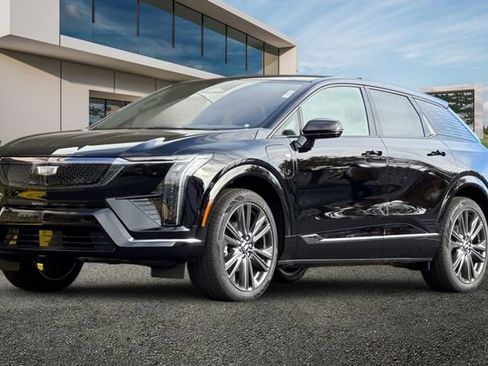 New 2026 Cadillac Optiq Sport 2 image 8