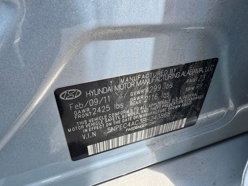 Used 2011 Hyundai Sonata SE FWD image 21