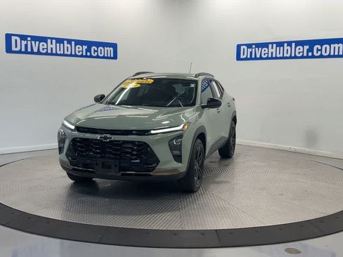 Used 2024 Chevrolet Trax ACTIV w/ Sunroof Package FWD image 6