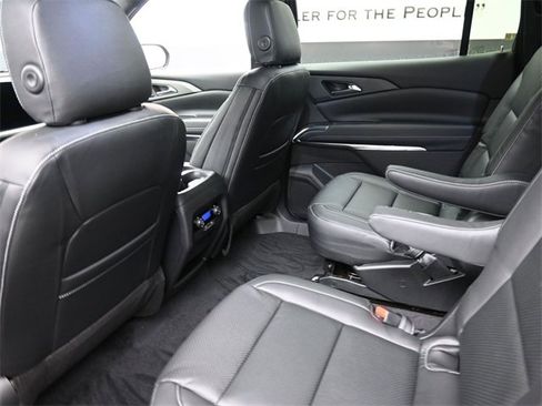 New 2026 Chevrolet Traverse LT w/ LPO, Floor Liner Package image 15