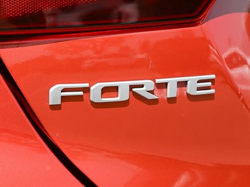 Used 2023 Kia Forte LXS FWD image 13
