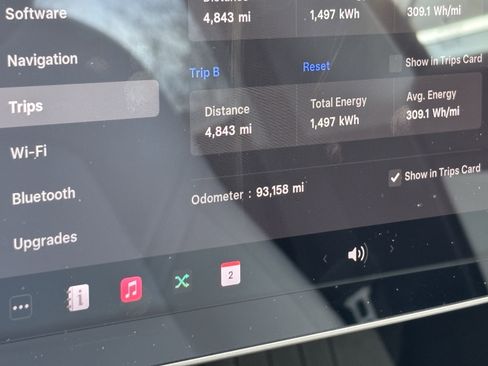 Used 2019 Tesla Model 3 Performance image 22