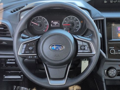 Used 2017 Subaru Impreza 2.0i Premium image 23