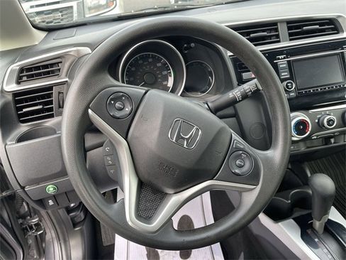 Used 2020 Honda Fit LX image 5