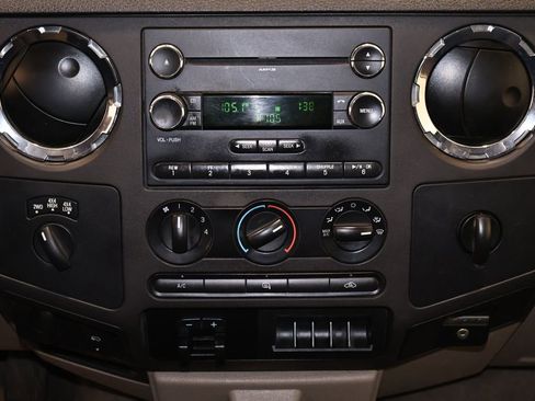 Used 2010 Ford F350 XLT AWD/4WD image 23