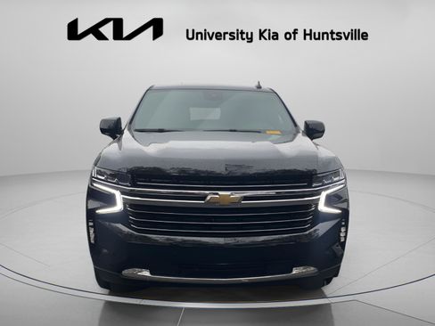 Used 2024 Chevrolet Tahoe LT image 3