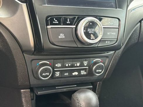 Used 2019 Acura ILX w/ Premium Package image 21