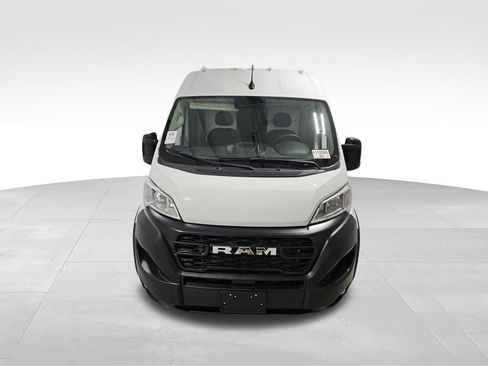 Used 2023 RAM ProMaster 2500 w/ Convenience Group FWD image 4