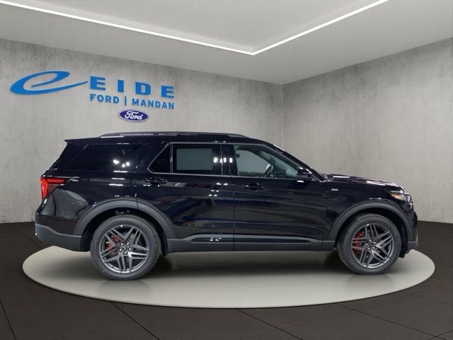New 2026 Ford Explorer ST-Line w/ ST-Line Street Pack AWD/4WD image 10