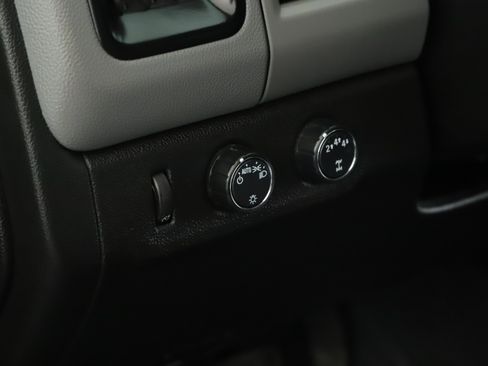 Used 2019 Chevrolet Colorado W/T w/ WT Convenience Package image 8
