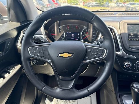 Used 2019 Chevrolet Equinox LT FWD image 14