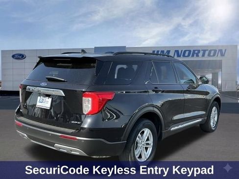 Used 2023 Ford Explorer XLT w/ Equipment Group 202A AWD/4WD image 4