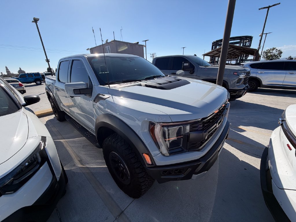 Used 2023 Ford F150 Raptor w/ Raptor Carbon Fiber Package AWD/4WD image 3