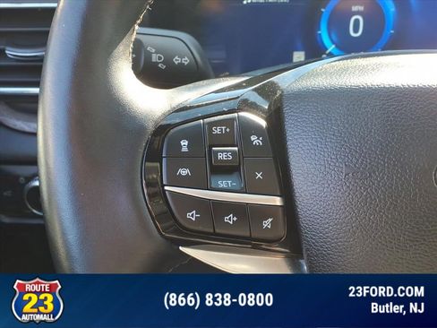 Certified 2022 Ford Explorer Platinum w/ Equipment Group 601A image 14