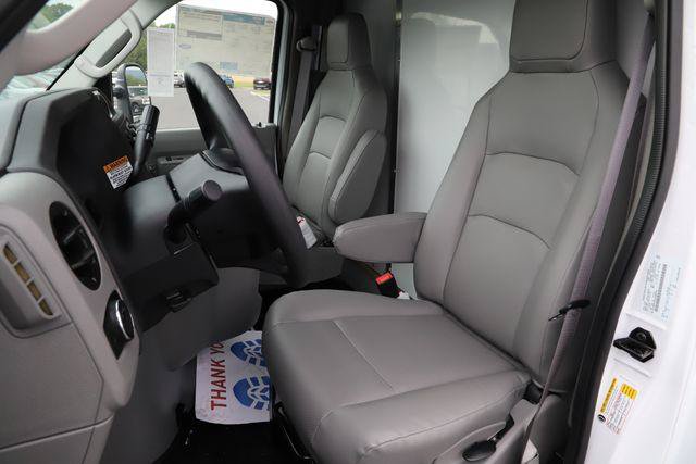 New 2027 Ford E-350 and Econoline 350 Super Duty w/ Power Equipment Group RWD image 18