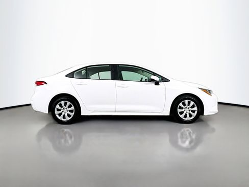 Certified 2024 Toyota Corolla LE FWD image 8