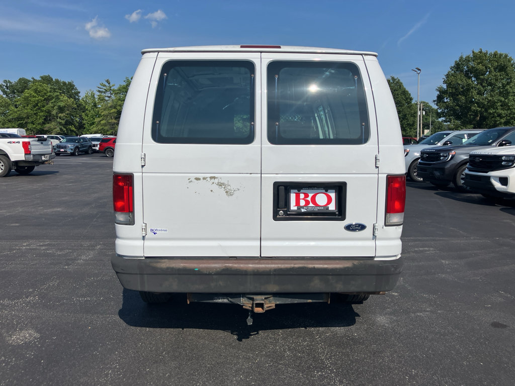 Used 2005 Ford E-150 and Econoline 150 RWD image 5