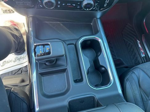 New 2025 Chevrolet Silverado 1500 LTZ AWD/4WD image 28